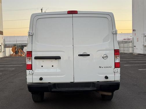 2021 Nissan NV Cargo NV1500 S V6