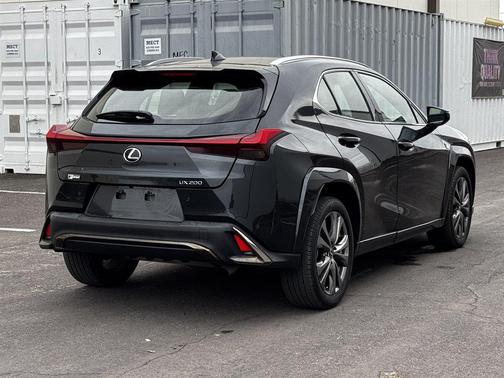 2022 Lexus UX 200 F Sport