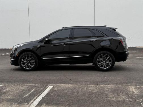 2020 Cadillac XT5 Sport