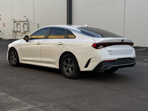 2021 Kia K5 LX