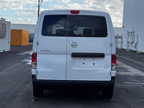 2015 Nissan NV200 S