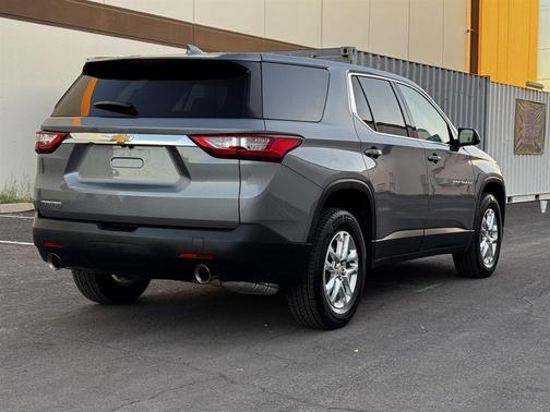 2020 Chevrolet Traverse LS