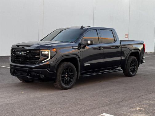 2025 GMC Sierra 1500 Elevation
