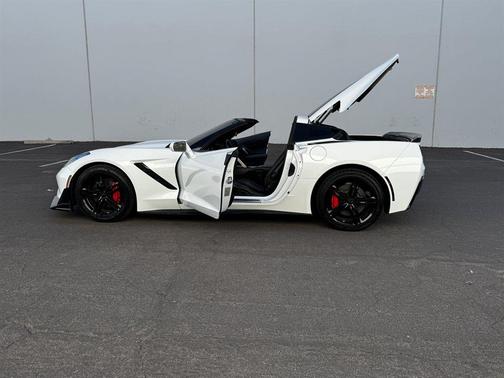 White 2016 Chevrolet Corvette Stingray