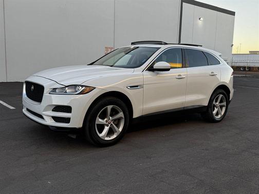 2019 Jaguar F-PACE 25t