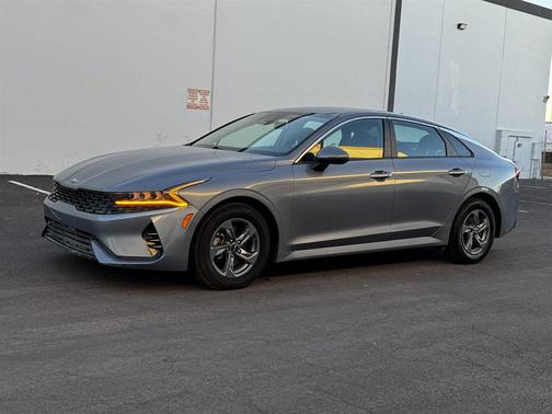 2021 Kia K5 LXS