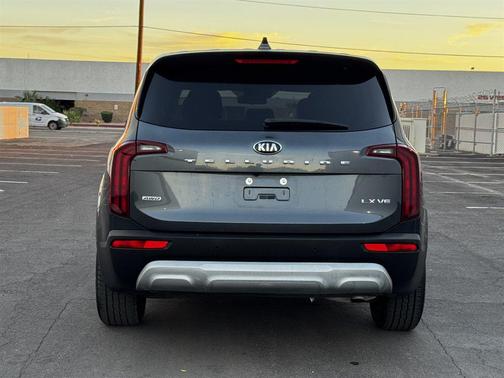 2021 Kia Telluride LX