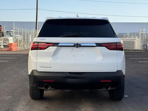 2022 Chevrolet Traverse LS
