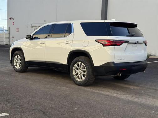 2022 Chevrolet Traverse LS