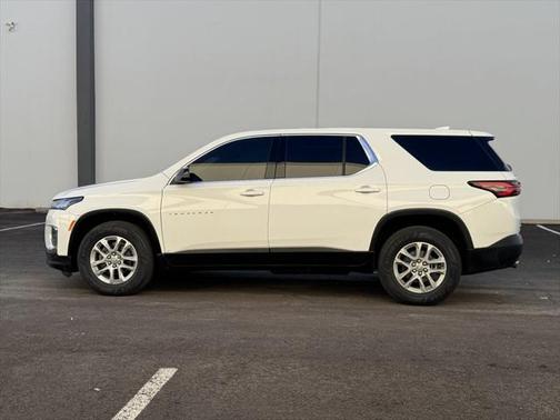 2022 Chevrolet Traverse LS