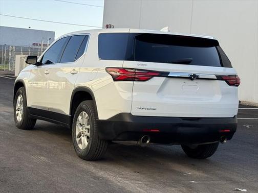 2022 Chevrolet Traverse LS