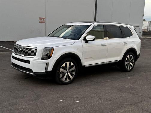 2021 Kia Telluride S