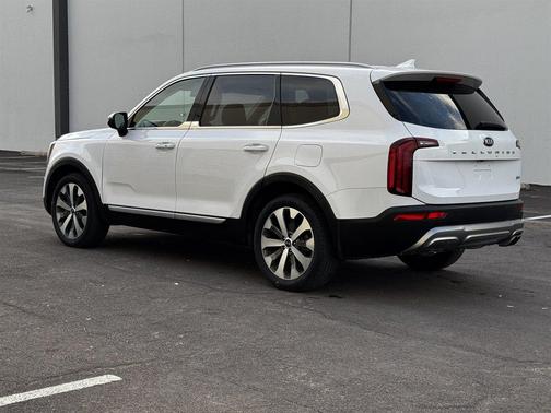 2021 Kia Telluride S