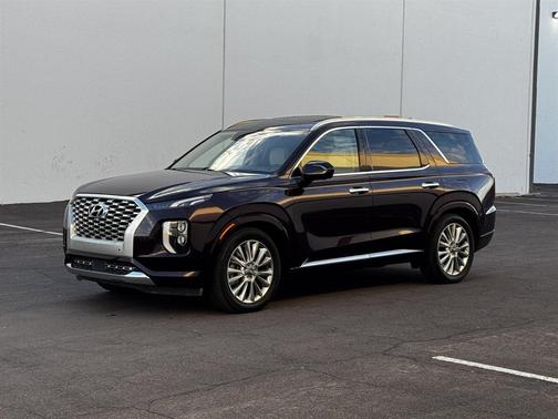 Burgundy 2020 Hyundai PALISADE Limited