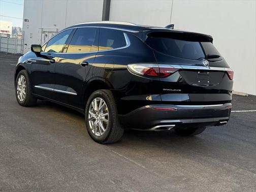 2022 Buick Enclave Premium