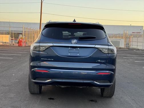2022 Buick Enclave Avenir