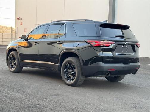 2022 Chevrolet Traverse LS