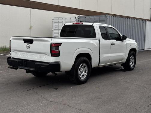 2024 Nissan Frontier S