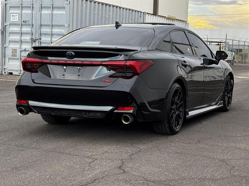 2020 Toyota Avalon XSE