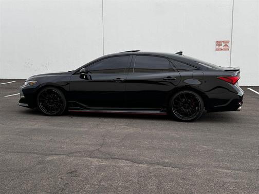 2020 Toyota Avalon XSE