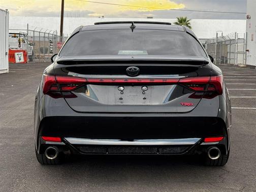 2020 Toyota Avalon XSE