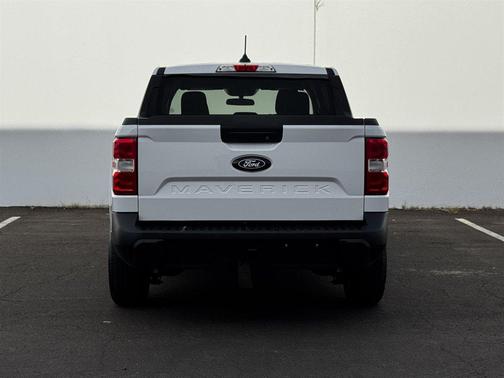 White 2025 Ford Maverick XLT