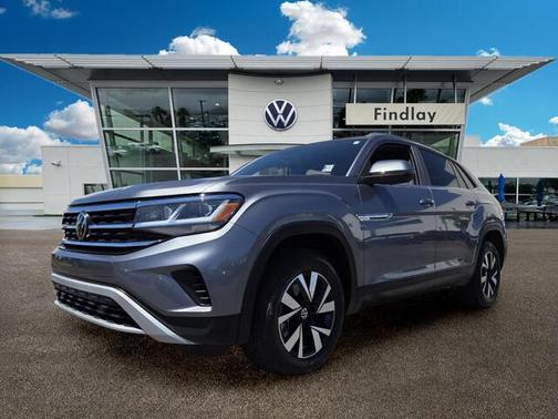 Platinum Gray Metallic 2023 Volkswagen Atlas Cross Sport 2.0T SE