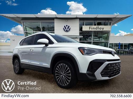 Pure White 2025 Volkswagen Taos 1.5T SE