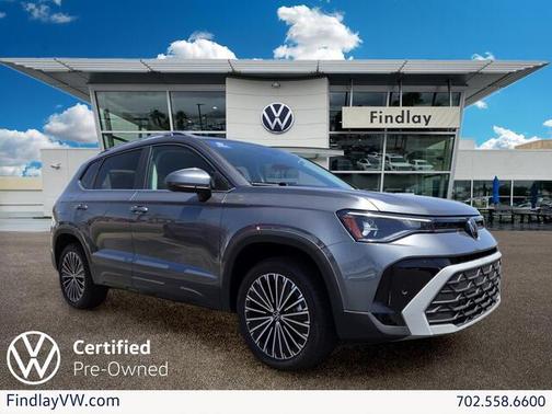 Platinum Gray Metallic 2025 Volkswagen Taos 1.5T SE