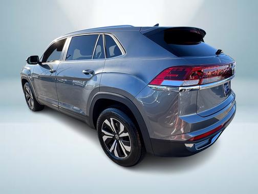 2025 Volkswagen Atlas Cross Sport 2.0T SE