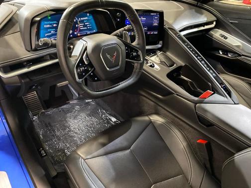 2023 Chevrolet Corvette Stingray w/1LT