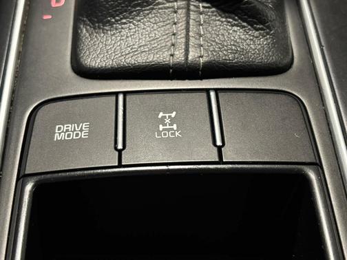 Remington Red 2017 Kia Sorento LX