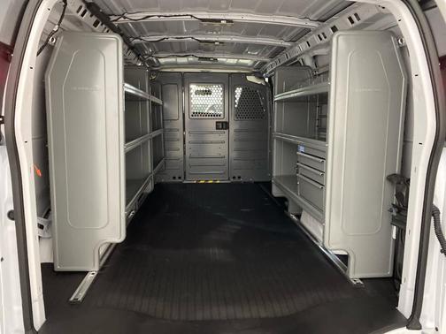 2025 Chevrolet Express 2500 Work Van