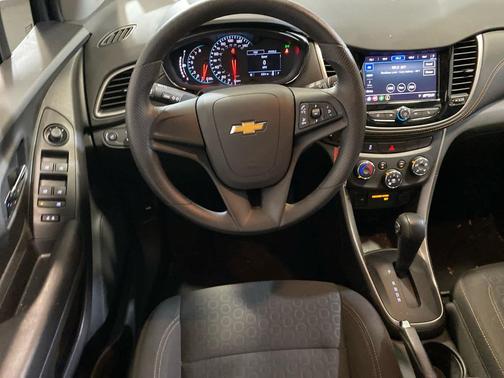 2021 Chevrolet Trax LS