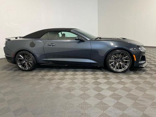 Shadow Gray Metallic 2023 Chevrolet Camaro ZL1
