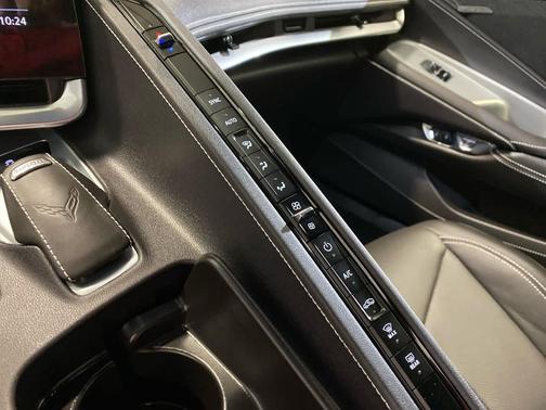 2023 Chevrolet Corvette Stingray w/1LT