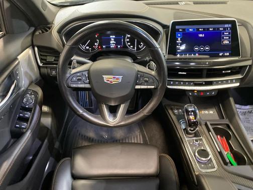 2023 Cadillac CT5 Sport