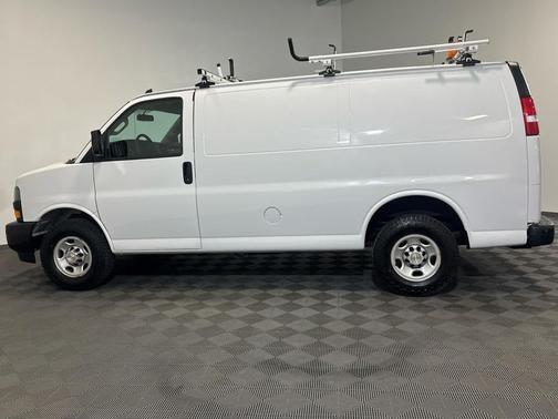 2020 Chevrolet Express 2500 RWD 2500 Regular Wheelbase WT