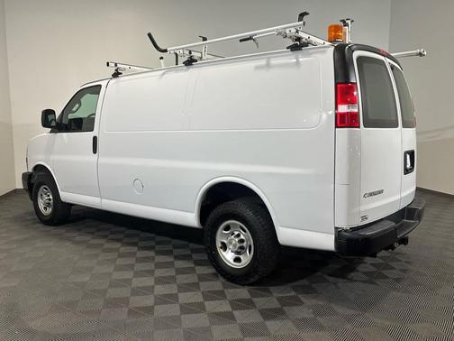2020 Chevrolet Express 2500 RWD 2500 Regular Wheelbase WT