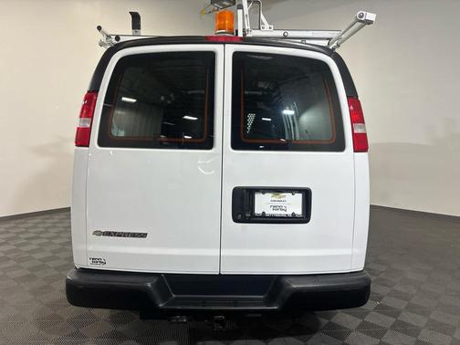 2020 Chevrolet Express 2500 RWD 2500 Regular Wheelbase WT