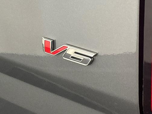 2022 Chevrolet Colorado WT