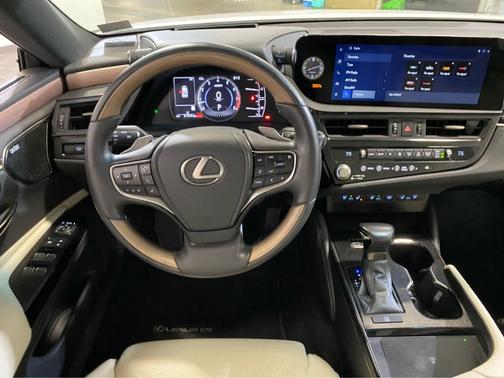 Eminent White Pearl 2023 Lexus ES 350 Ultra Luxury