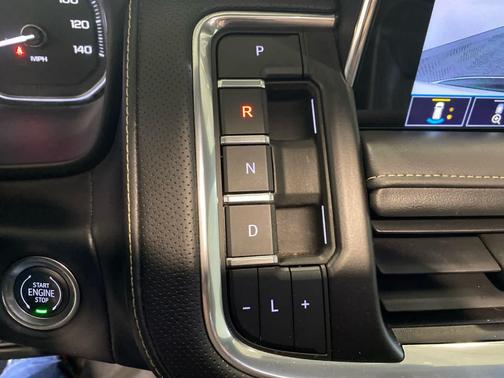 Summit White 2021 GMC Yukon XL SLT