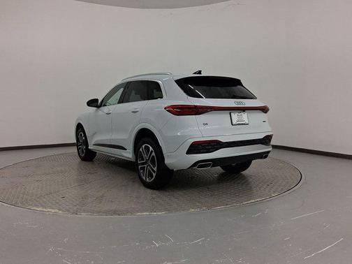 2025 Audi Q5 Premium TFSI quattro S tronic