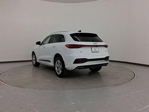 2025 Audi Q5 Premium TFSI quattro S tronic