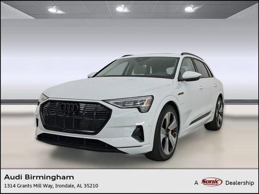 2022 Audi e-tron Premium Plus quattro