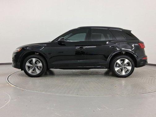 2025 Audi Q5 Premium 40 TFSI quattro S tronic