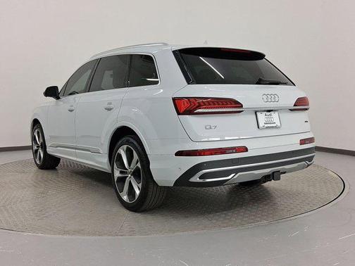 2024 Audi Q7 Premium Plus 55 TFSI quattro Tiptronic