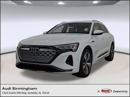 2024 Audi Q8 e-tron Premium Plus quattro