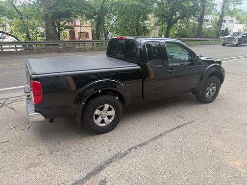 Super Black 2012 Nissan Frontier SV